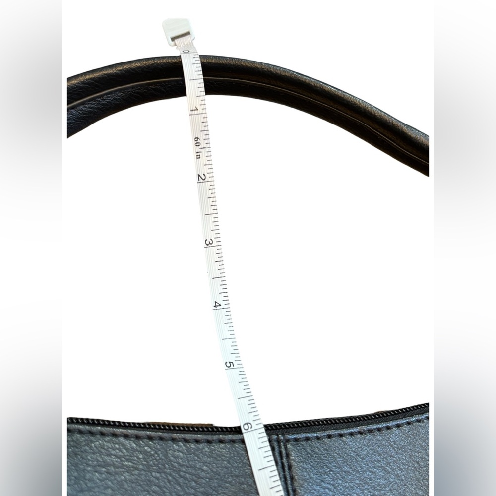 Black Faux Leather Convertible Shoulder Crossbody Bag Gold Hardware - Picture 11 of 11